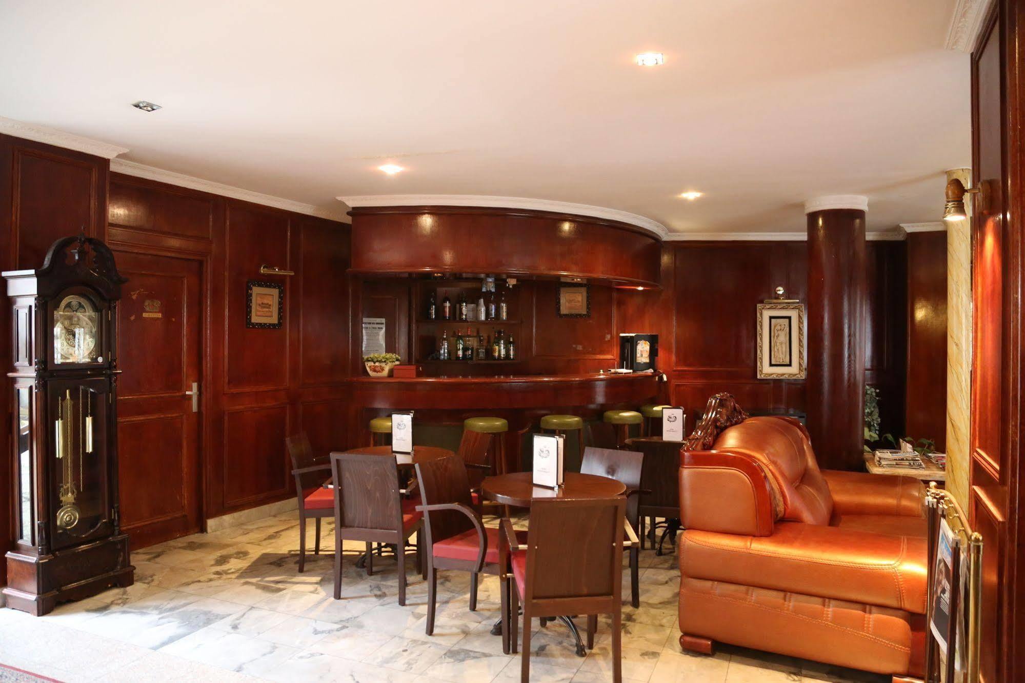 Hotel Princesse Isabelle Пюто Экстерьер фото